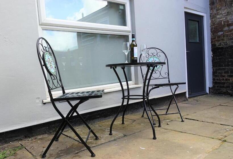 Bricksage Rooms, King S Lynn The Walks