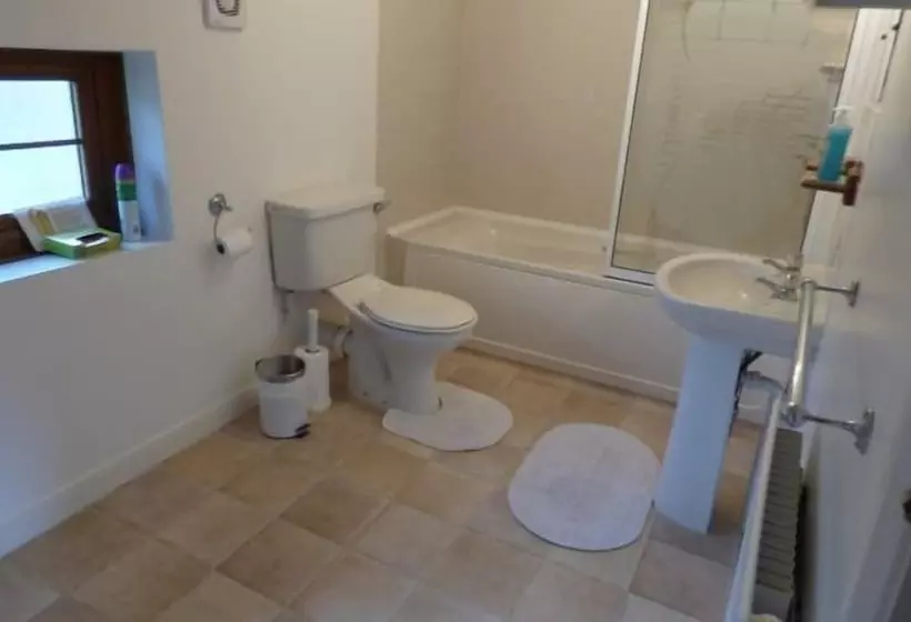 Court Farm Holiday Cottages