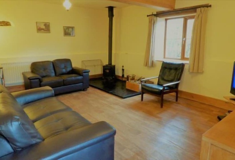 Court Farm Holiday Cottages