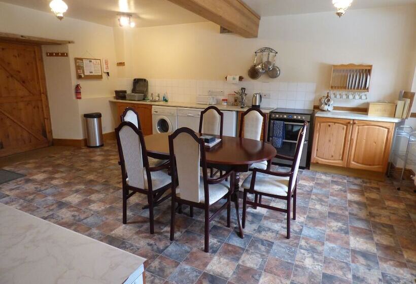 Court Farm Holiday Cottages