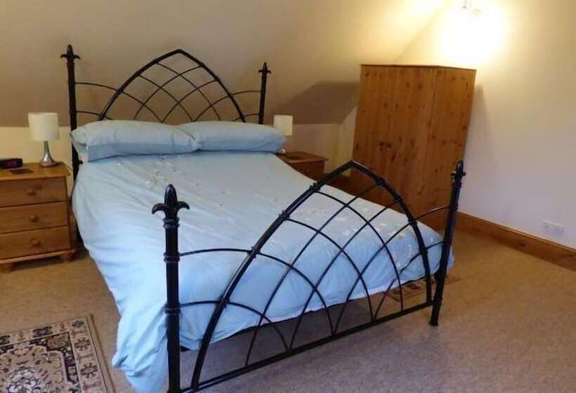 Court Farm Holiday Cottages