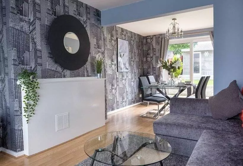 Dickens Suite  Cozy Suite 15min Close To Gatwick