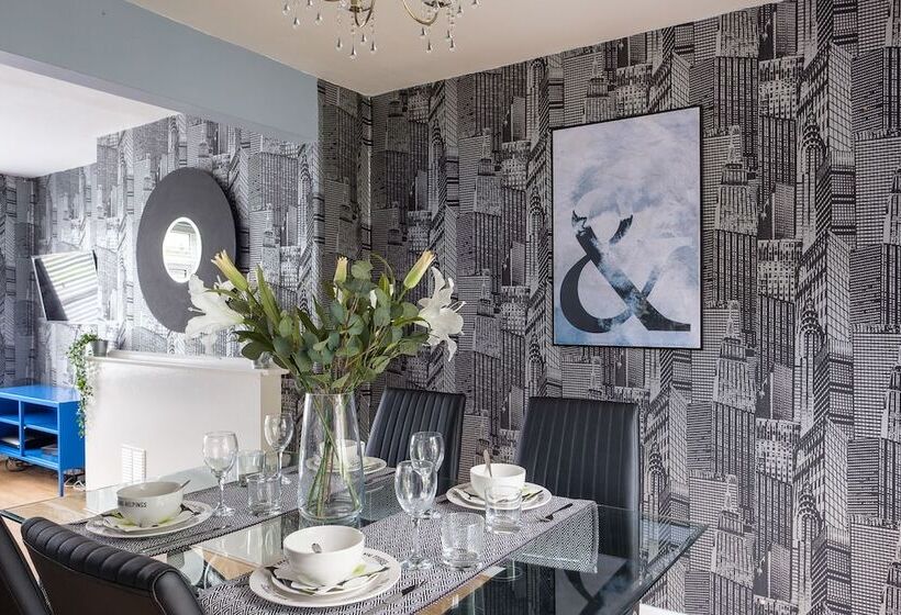 Dickens Suite  Cozy Suite 15min Close To Gatwick