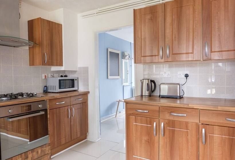 Dickens Suite  Cozy Suite 15min Close To Gatwick