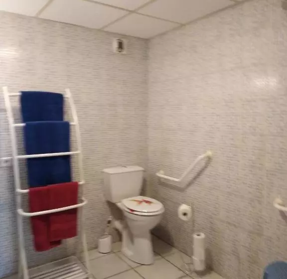 ホテル Au Bon Saint Martin