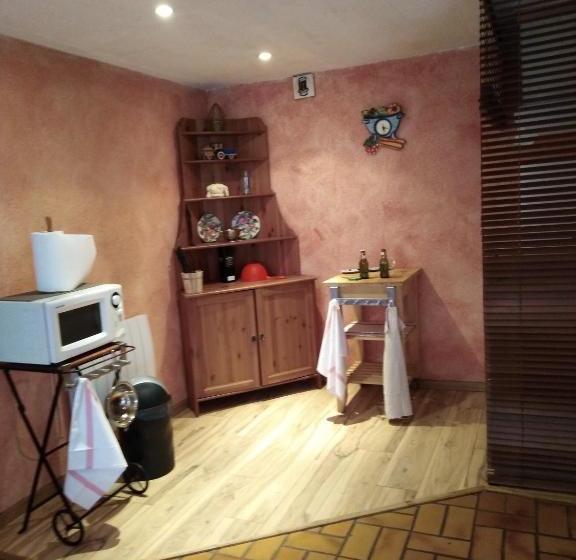 ホテル Au Bon Saint Martin