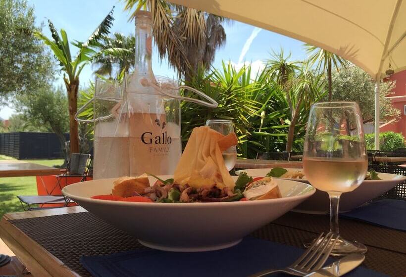 Hotelli Residence Antinea