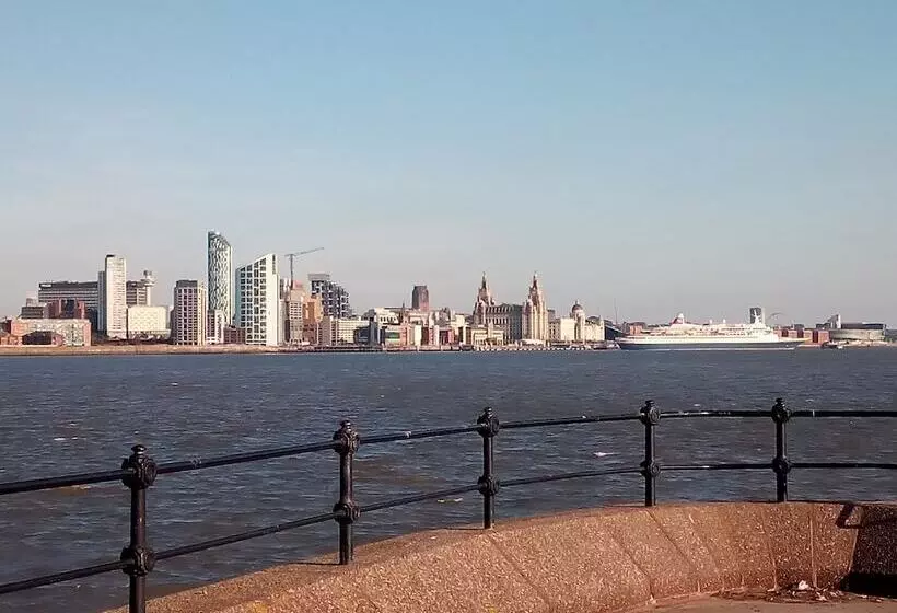 ペンション Guest House