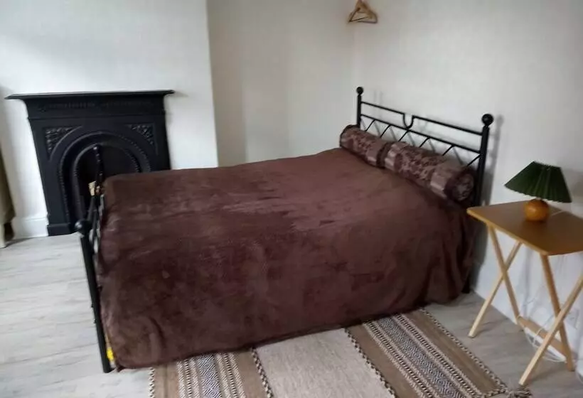 ペンション Guest House