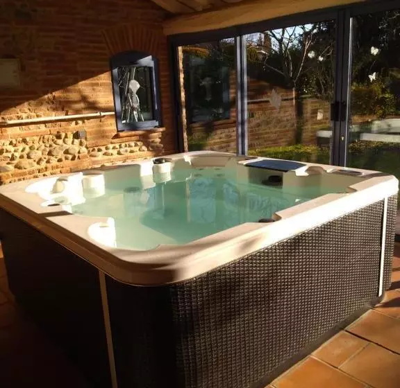 Majatalo Le Clos Du Cèdre