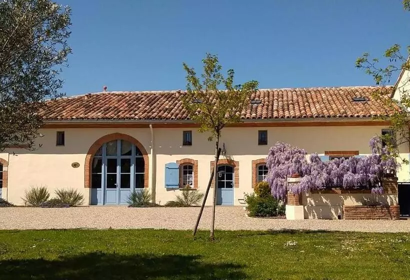 Majatalo Le Clos Du Cèdre