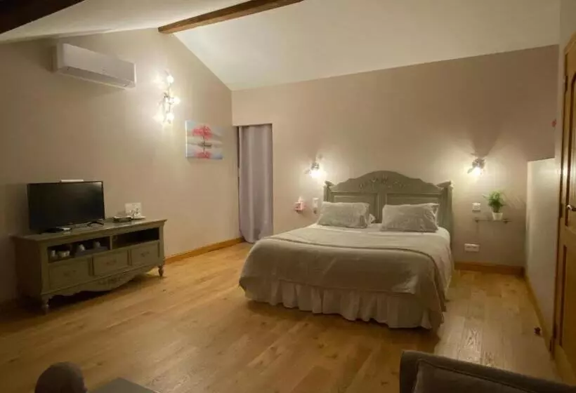 Majatalo Le Clos Du Cèdre