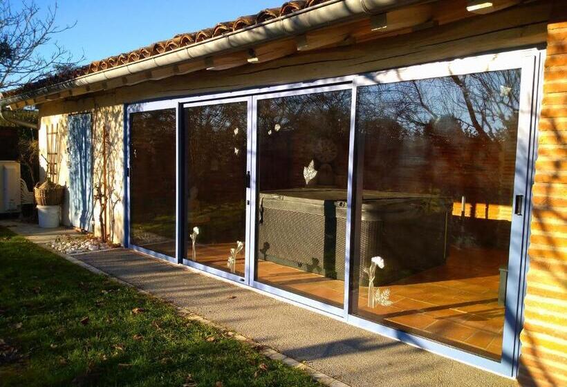 بنسيون Le Clos Du Cèdre