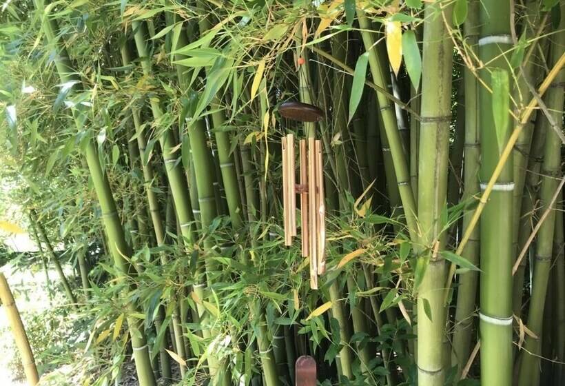 Пансион Les Gîtes Et La Chambre De Labahou Spa