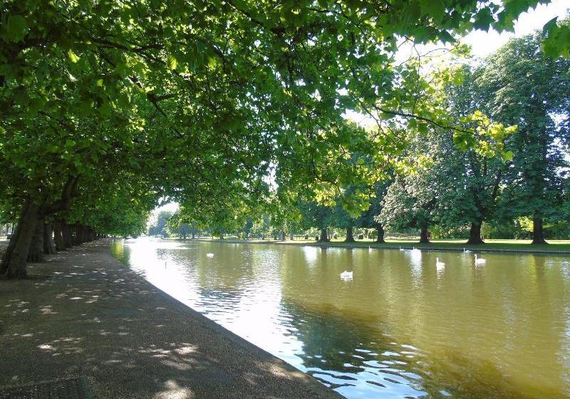 ペンション Victoria Guest House