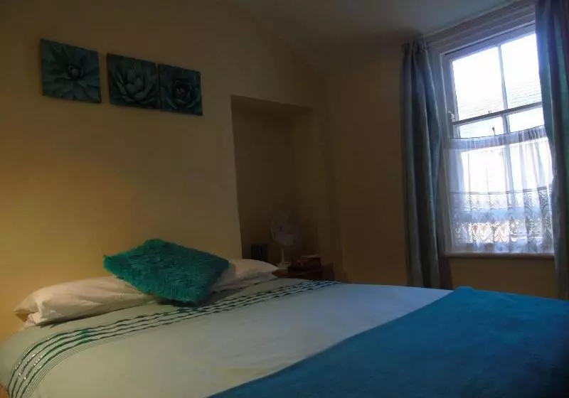 Majatalo Victoria Guest House