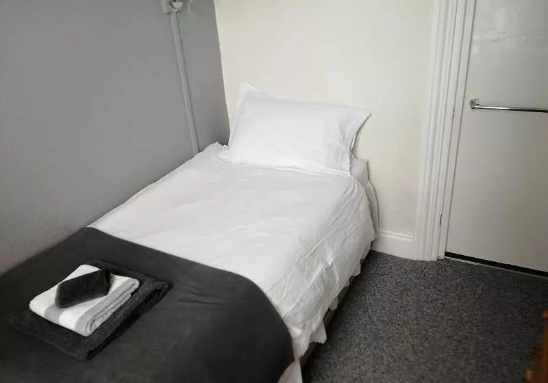 Majatalo Victoria Guest House