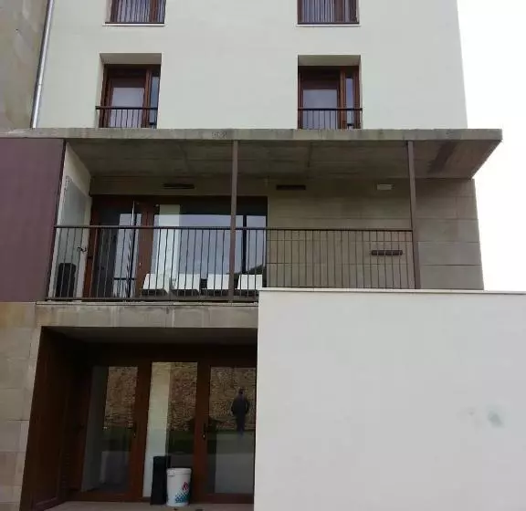 تختخواب و صبحانه Albergue San Jorge: Hospitality, Services & Events