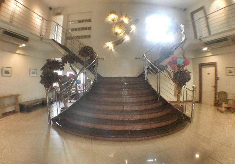 فندق Ilocos Rosewell