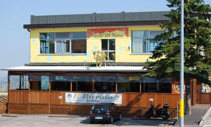 هتل Ostello Il Chiostro