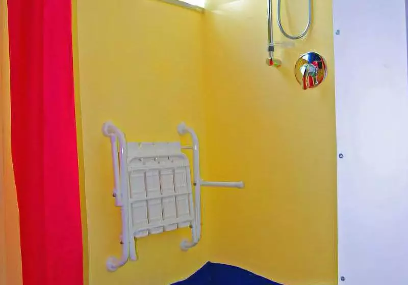 هتل Ostello Il Chiostro