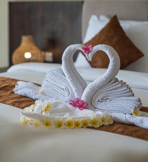 Semabu Hills Hotel Nusa Penida