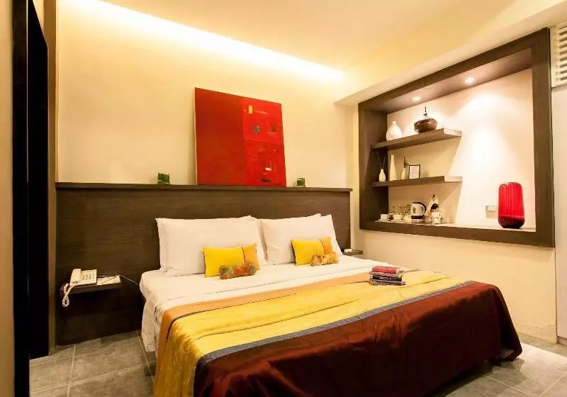 Hotelli T House