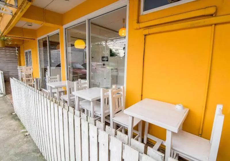 هتل Take A Rest Donmuang Residence