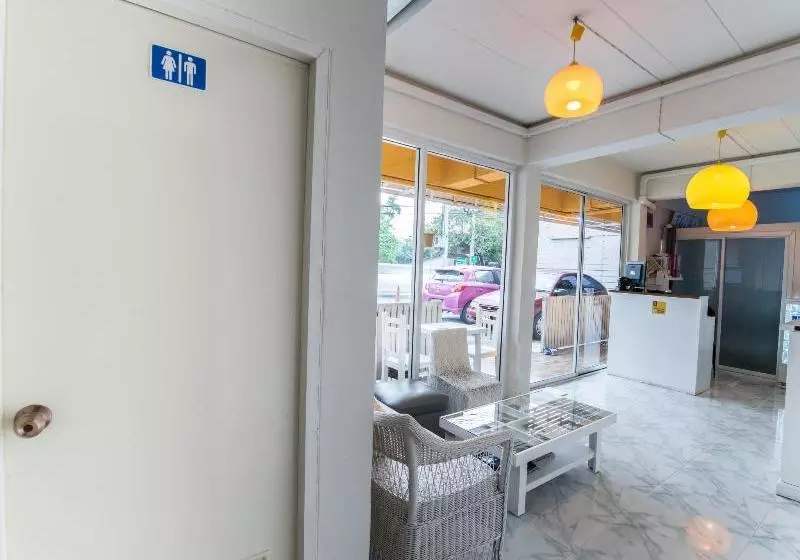 هتل Take A Rest Donmuang Residence