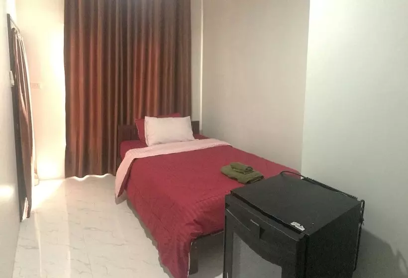 Hotelli The Point @ Airport