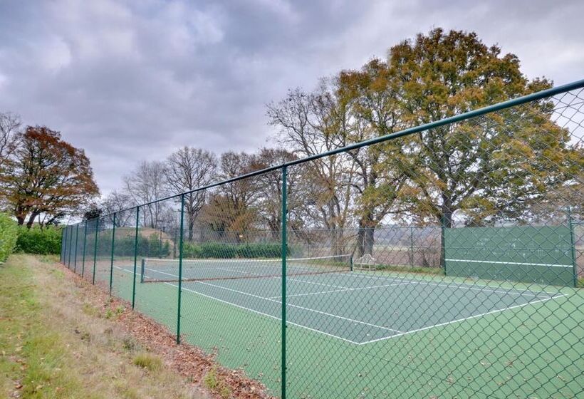 Oastbrook Estate Vineyard