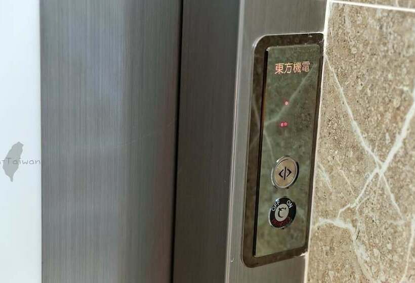 پانسیون Monet Garden B&b