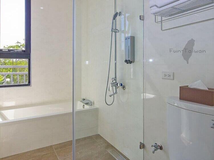 پانسیون Monet Garden B&b