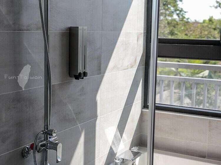 پانسیون Monet Garden B&b