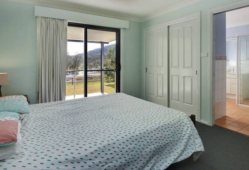 Anchor Down At Hat Head