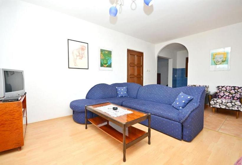 Apartments Goroslava