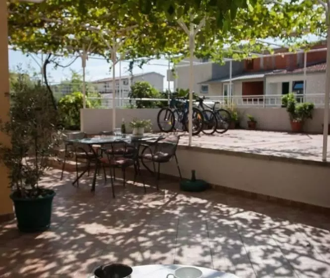 Apartment Sve
