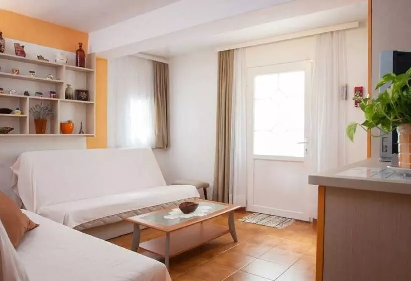 Apartment Sve