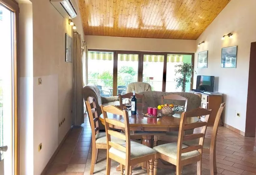 Apartment Giuliano