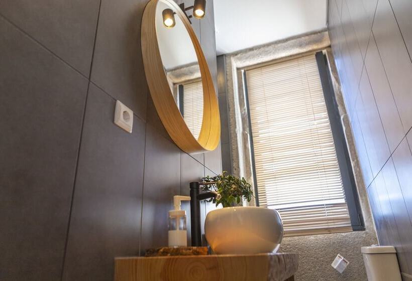 Blue River Apartments