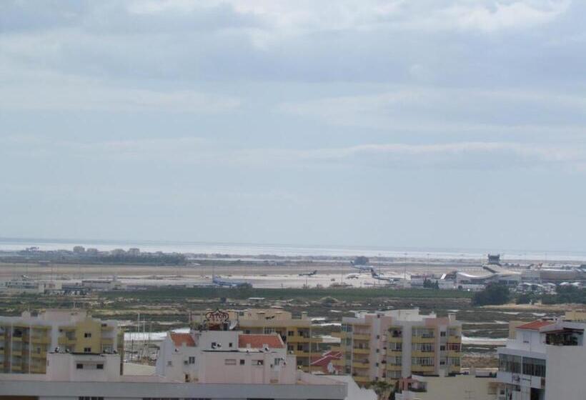 In Faro With Sea View