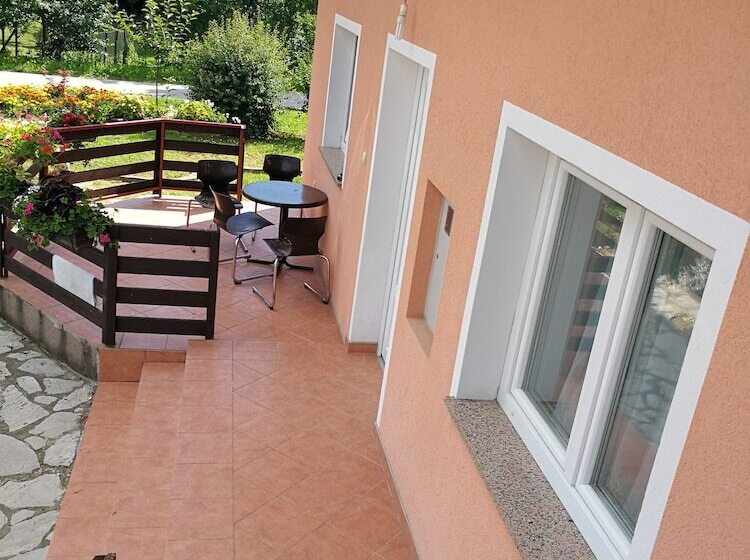 پانسیون Guesthouse Blazenka Hodak