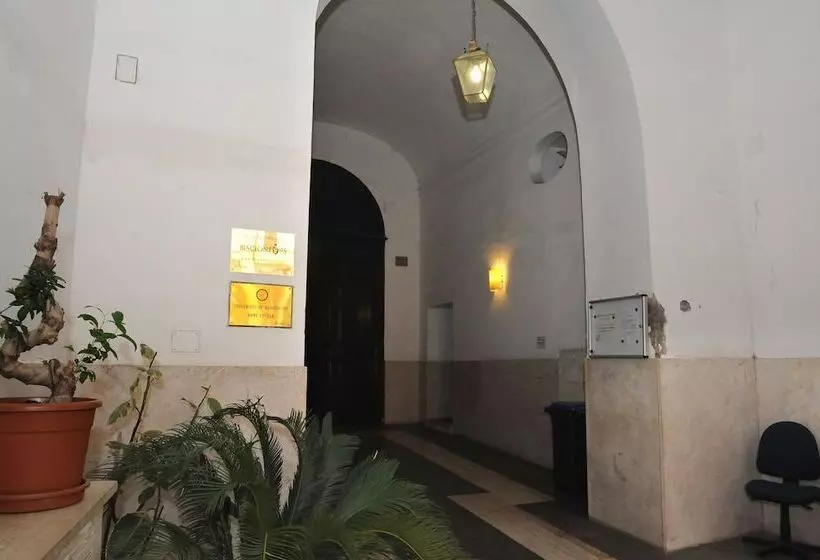 پانسیون Flowers Apartments