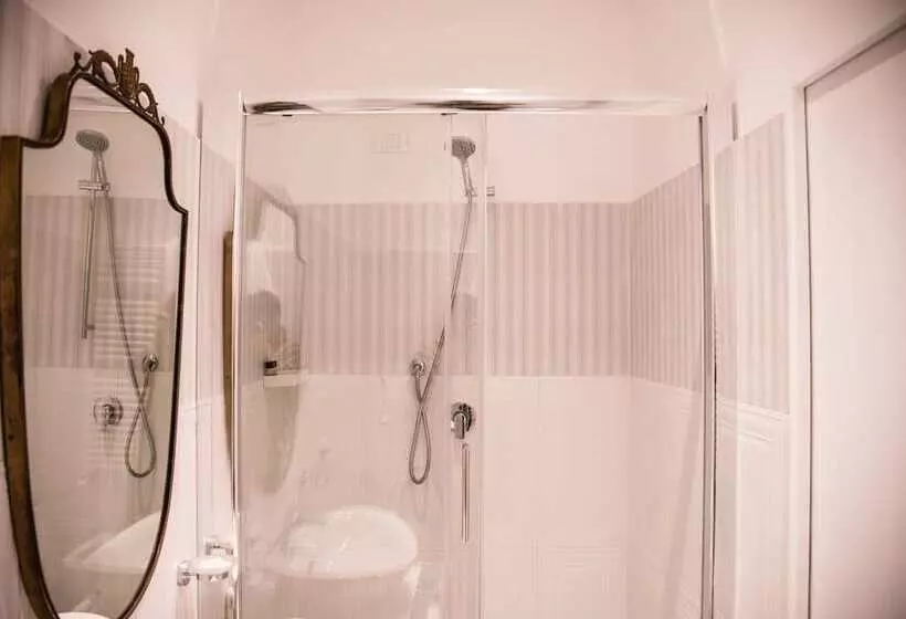 پانسیون Flowers Apartments