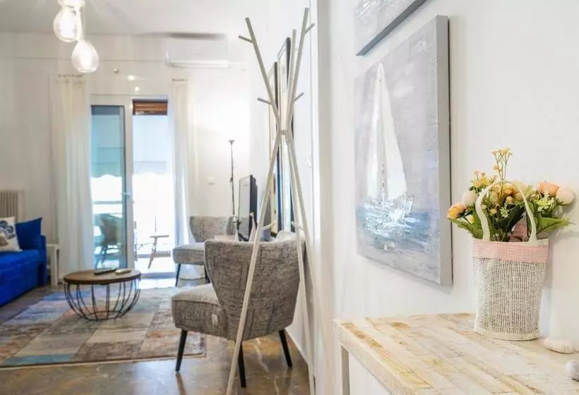 Unique Apartment In Glyfada Center