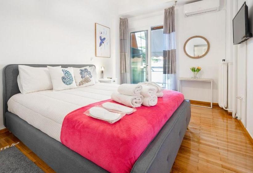Unique Apartment In Glyfada Center