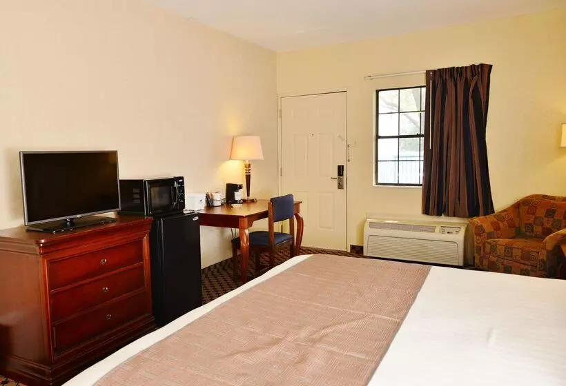 فندق Americas Best Value Inn Tunica Resort