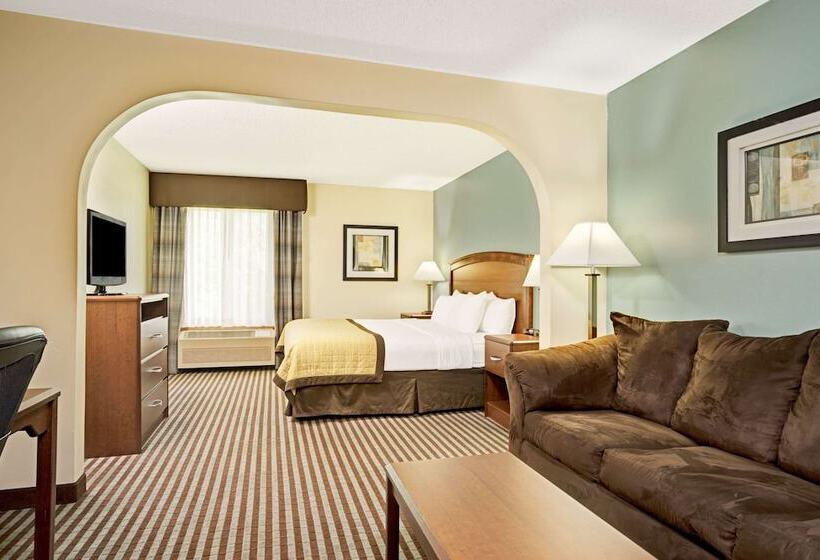 בית מלון כפרי Baymont By Wyndham Wahpeton