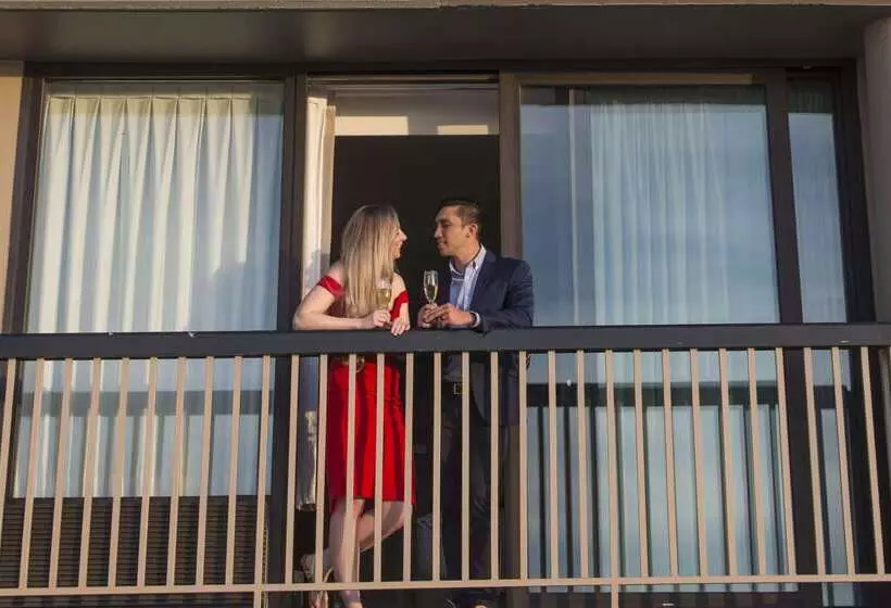 ホテル Best Western Plus Agate Beach Inn