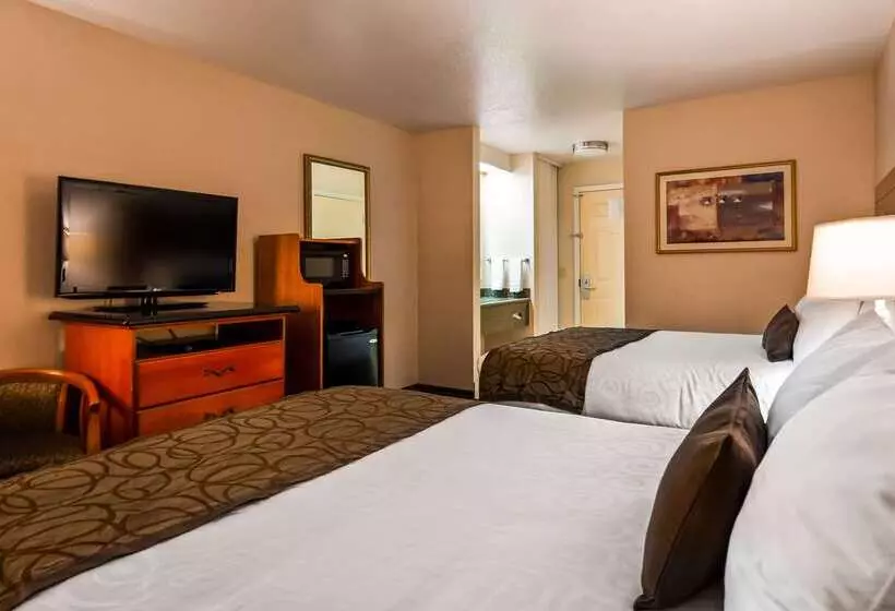 בית מלון כפרי Best Western Plus Twin View Inn & Suites